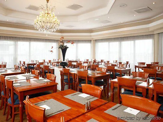 NH Atlanta Rotterdam Hotel 4*,  Paesi Bassi